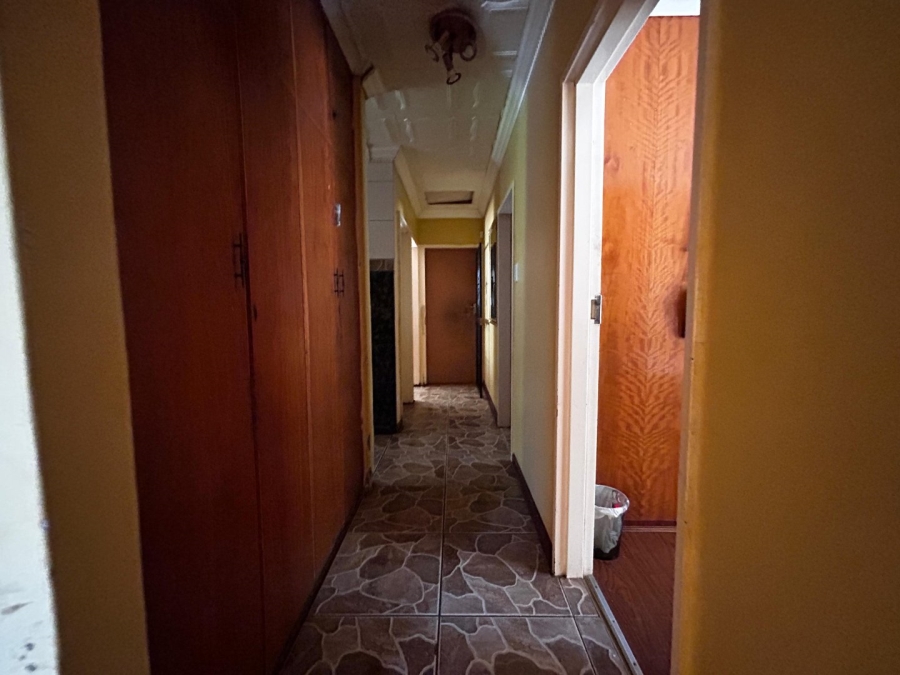 4 Bedroom Property for Sale in Uitsig Free State